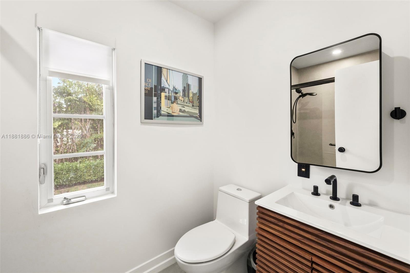 600 NE 55th Ter Miami, FL 33137 600 NE 55th Ter Miami, FL 33137