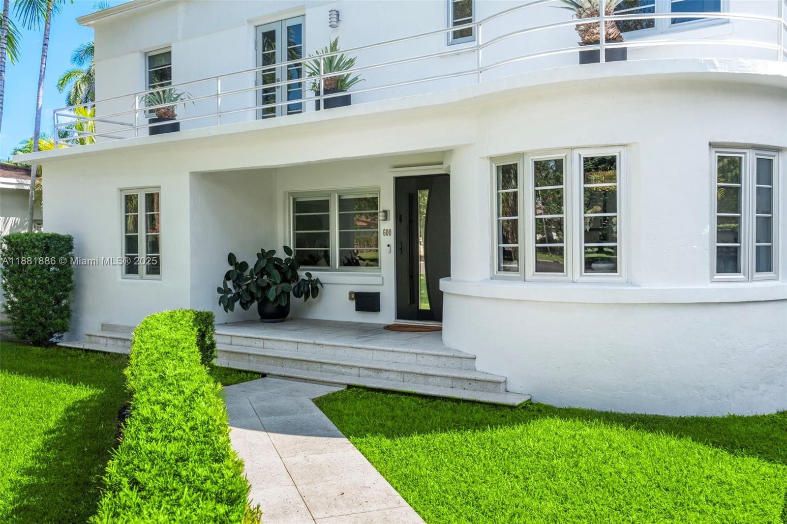 600 NE 55th Ter Miami, FL 33137 600 NE 55th Ter Miami, FL 33137