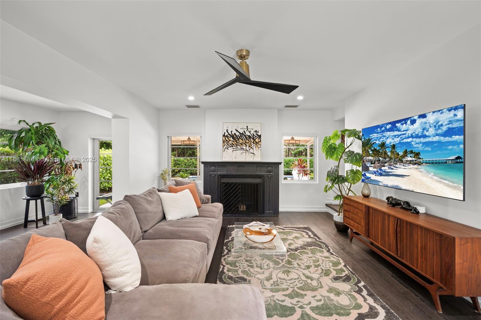 600 NE 55th Ter Miami, FL 33137 600 NE 55th Ter Miami, FL 33137