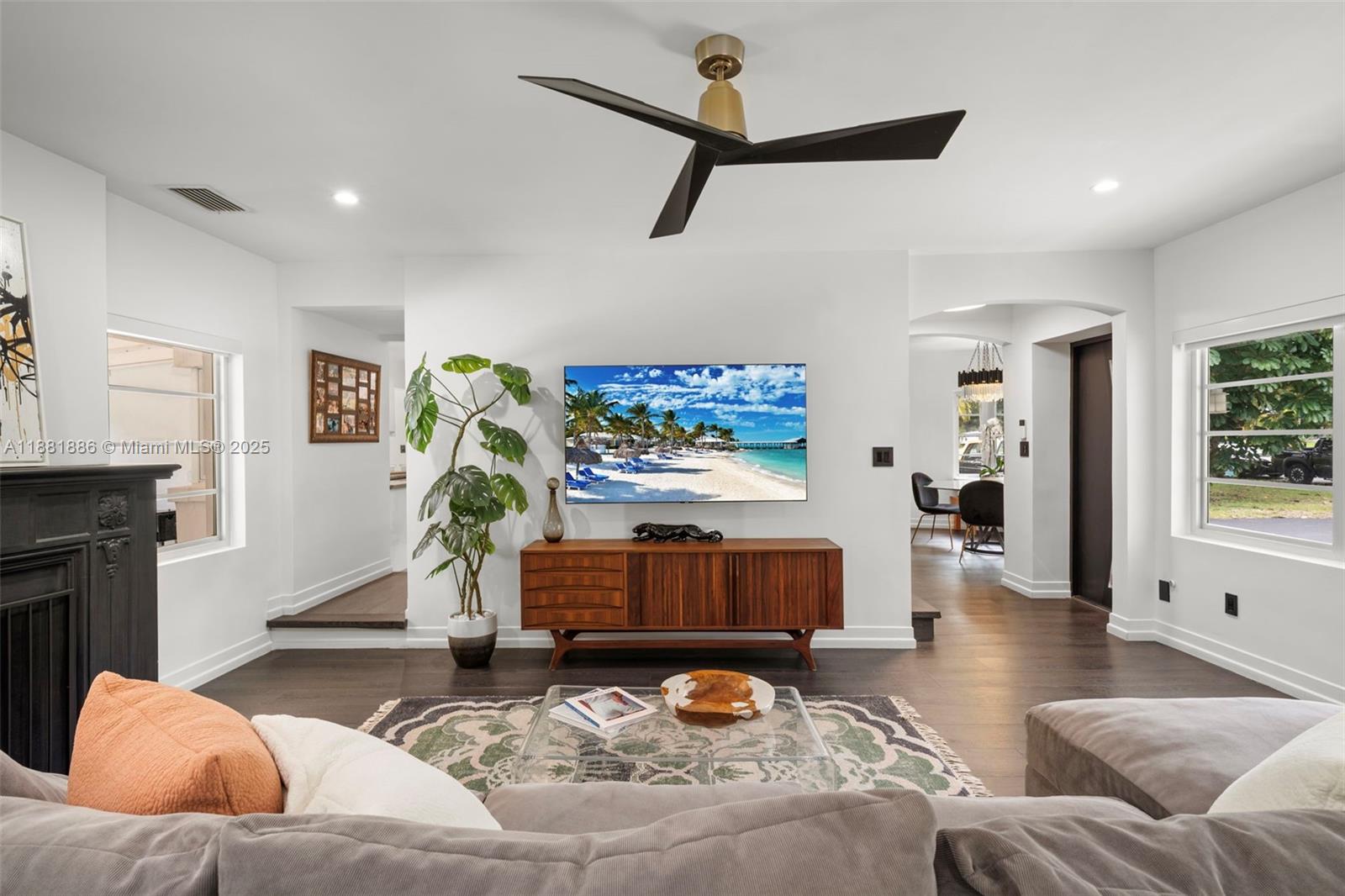 600 NE 55th Ter Miami, FL 33137 600 NE 55th Ter Miami, FL 33137