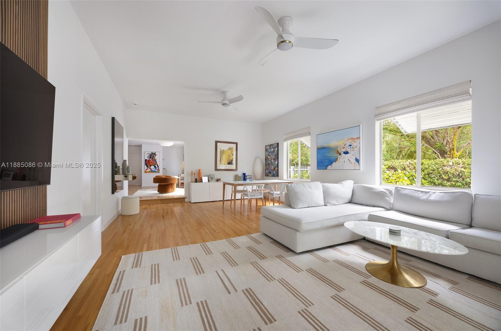 3894 Main Hwy Miami, FL 33133