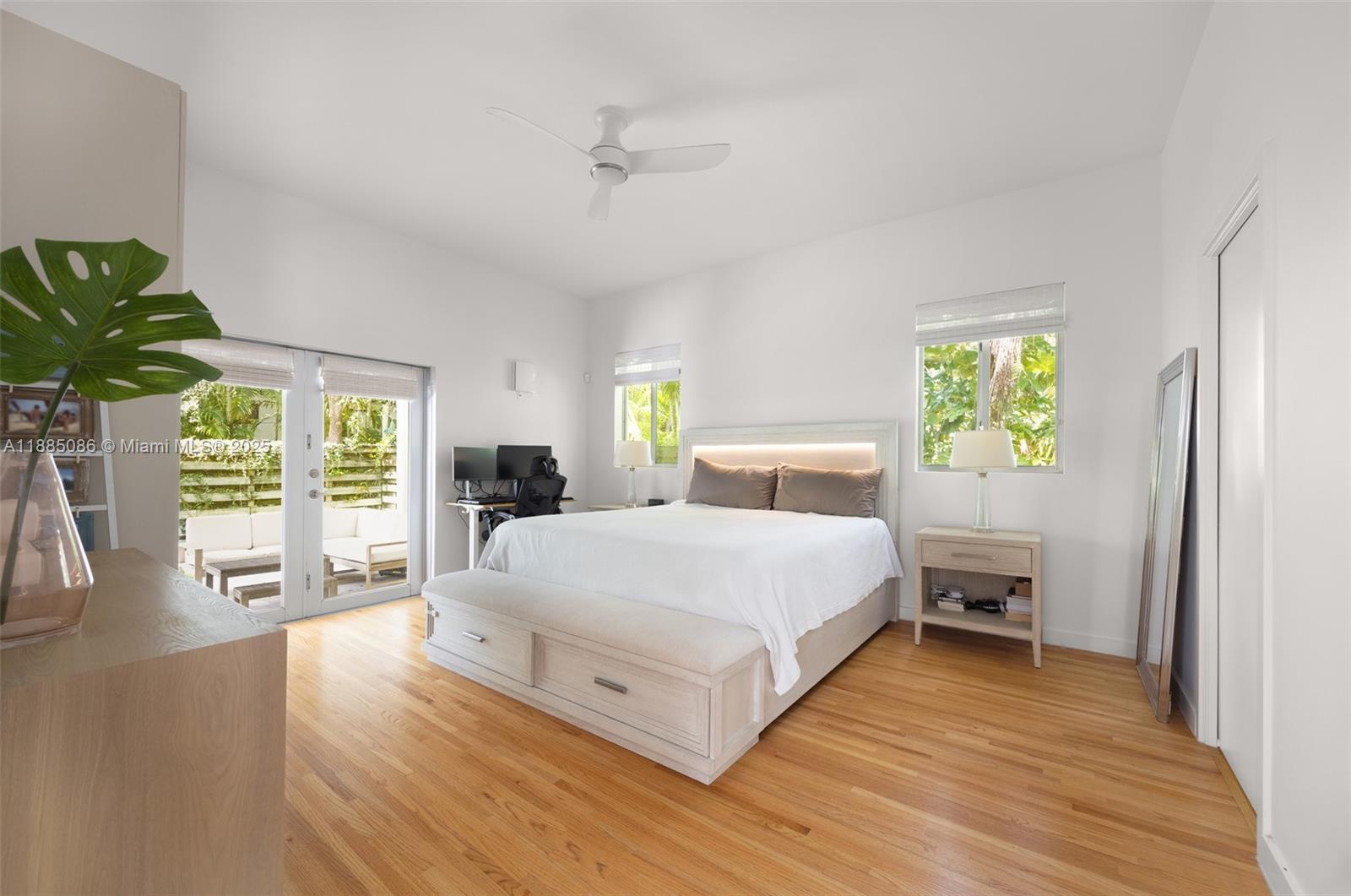 3894 Main Hwy Miami, FL 33133