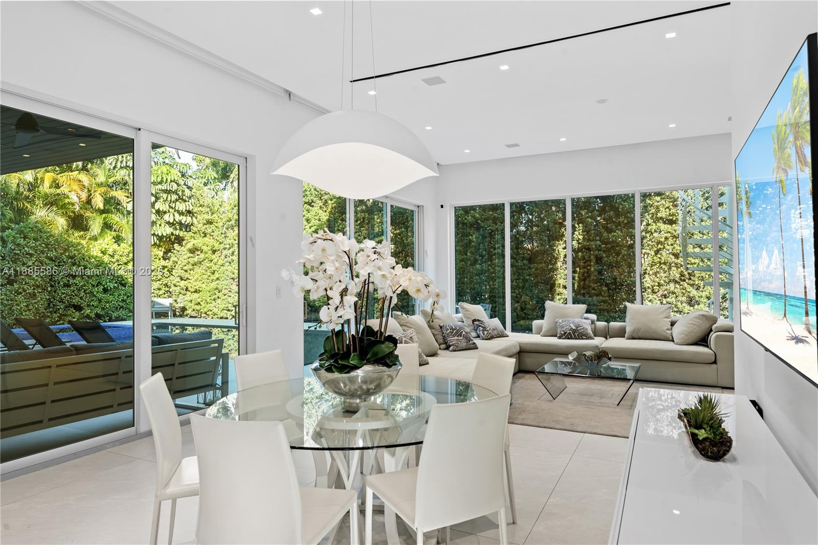 1261 99th St Bay Harbor Islands, FL 33154