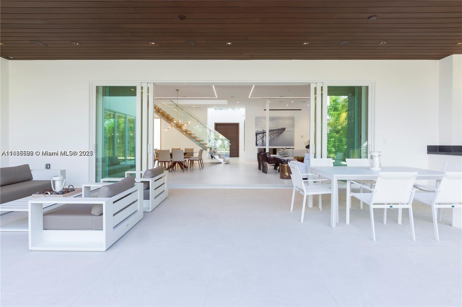 1261 99th St Bay Harbor Islands, FL 33154