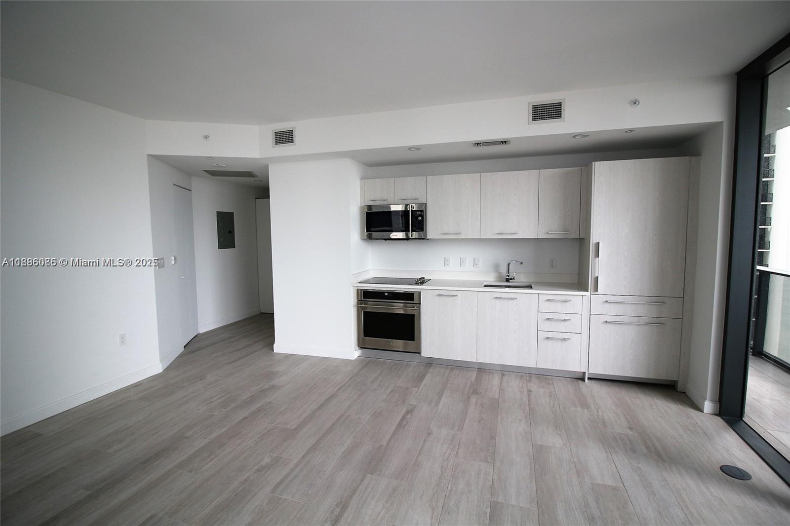 image Brickell Heights2