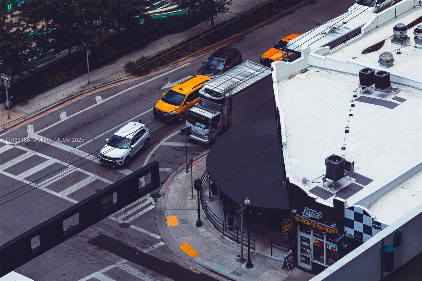 image Brickell Heights34