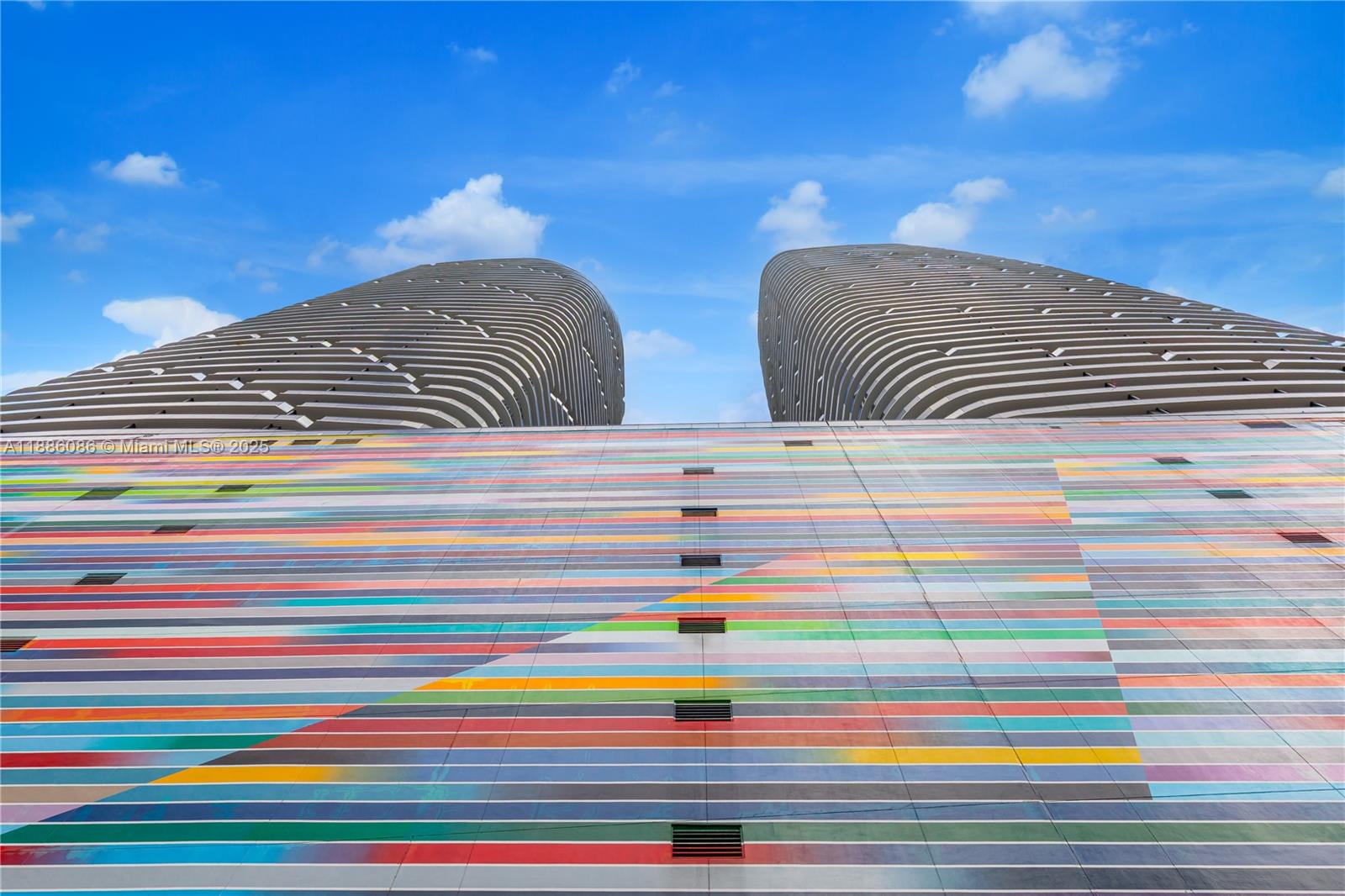 image Brickell Heights39