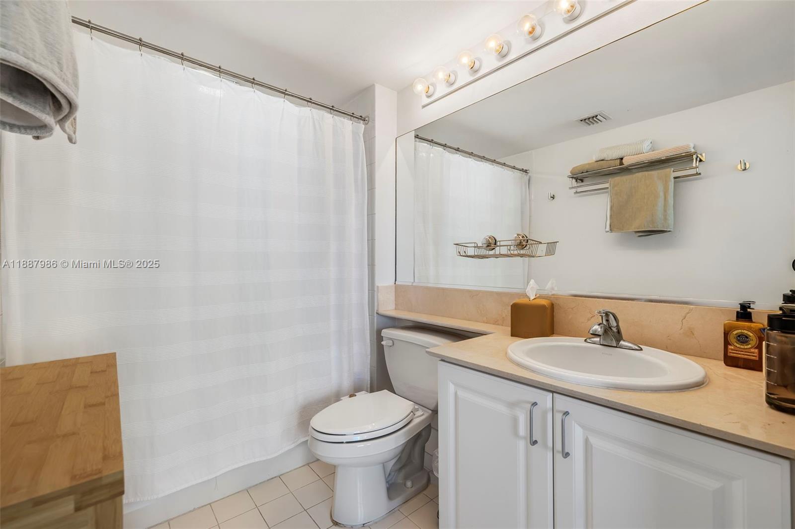 90 Alton Rd #811,Miami Beach, FL 33139