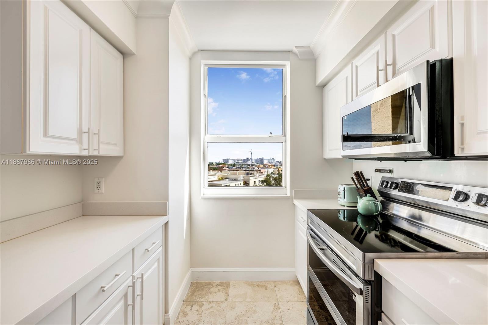 90 Alton Rd #811,Miami Beach, FL 33139