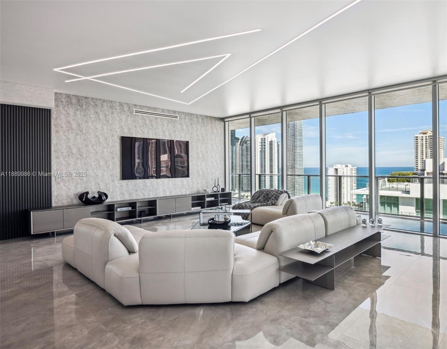 330 Sunny Isles Blvd #5-UPH04