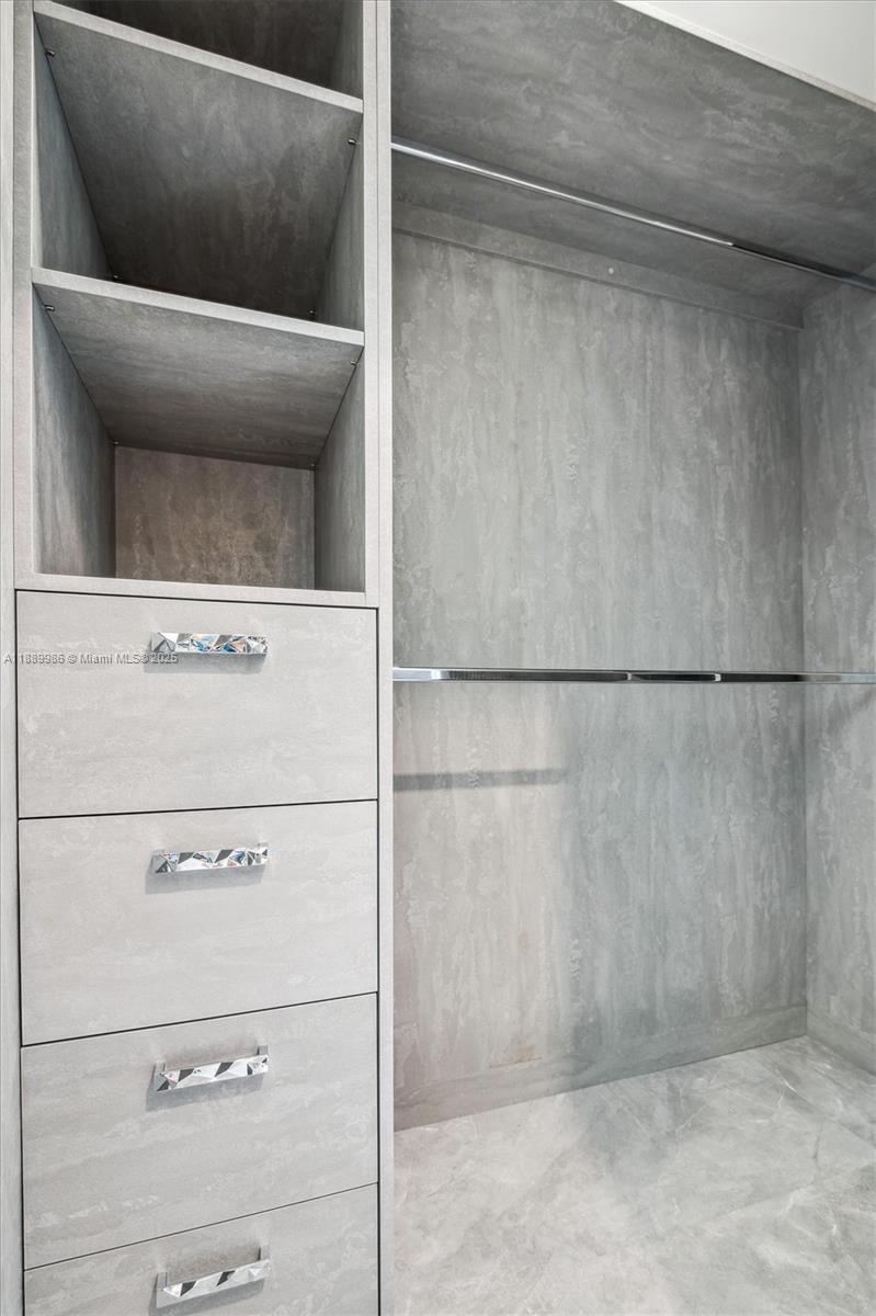 330 Sunny Isles Blvd #5-UPH04 Sunny Isles Beach, FL 33160