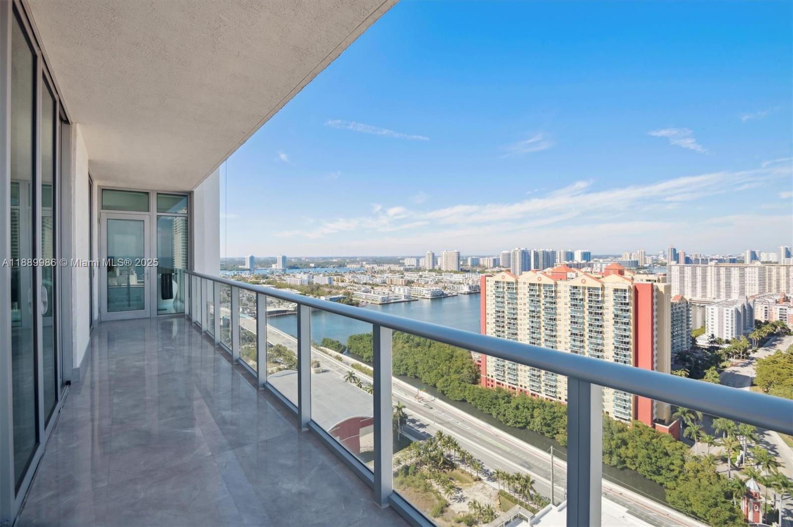 330 Sunny Isles Blvd #5-UPH04 Sunny Isles Beach, FL 33160