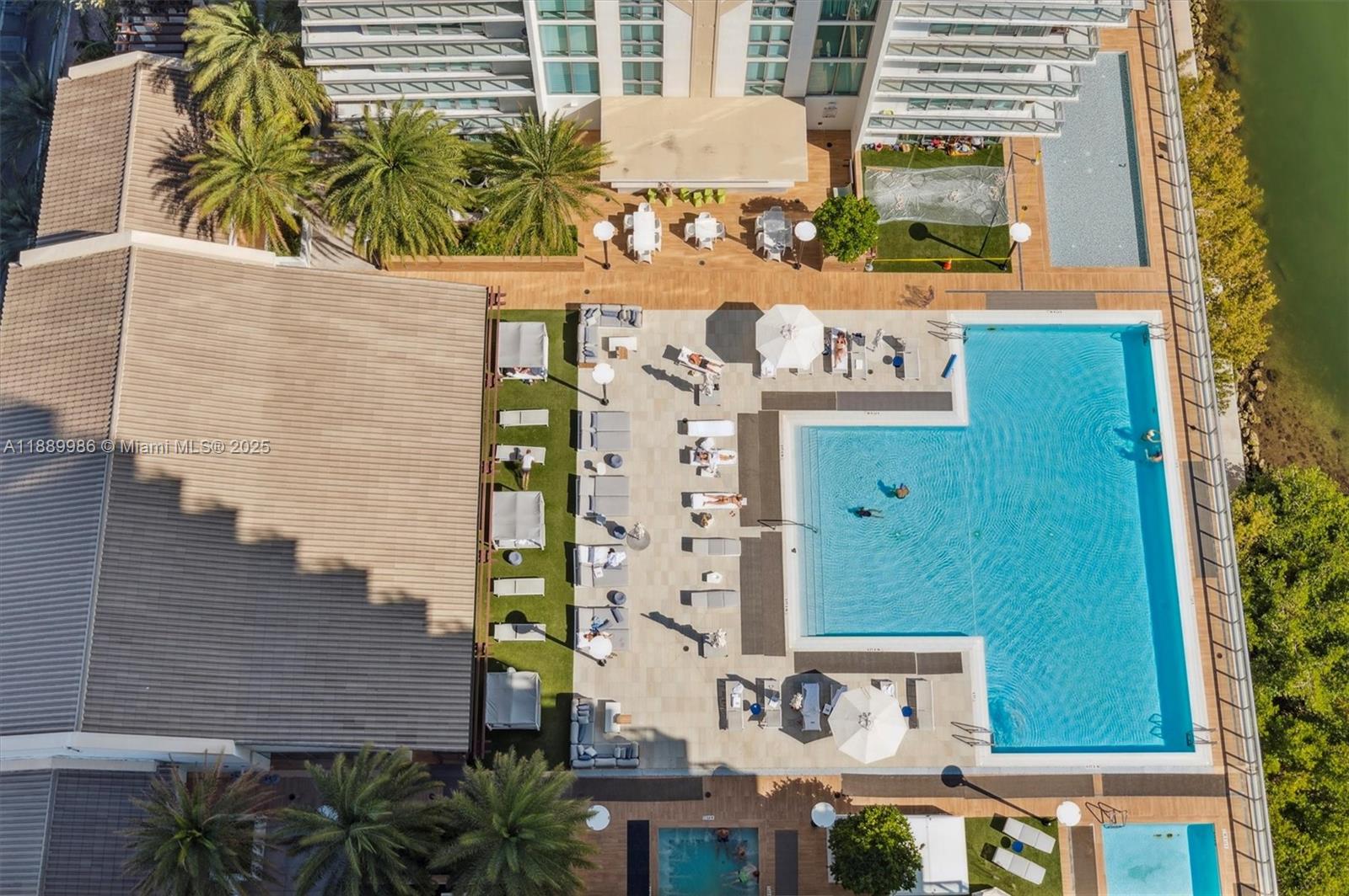 330 Sunny Isles Blvd #5-UPH04 Sunny Isles Beach, FL 33160