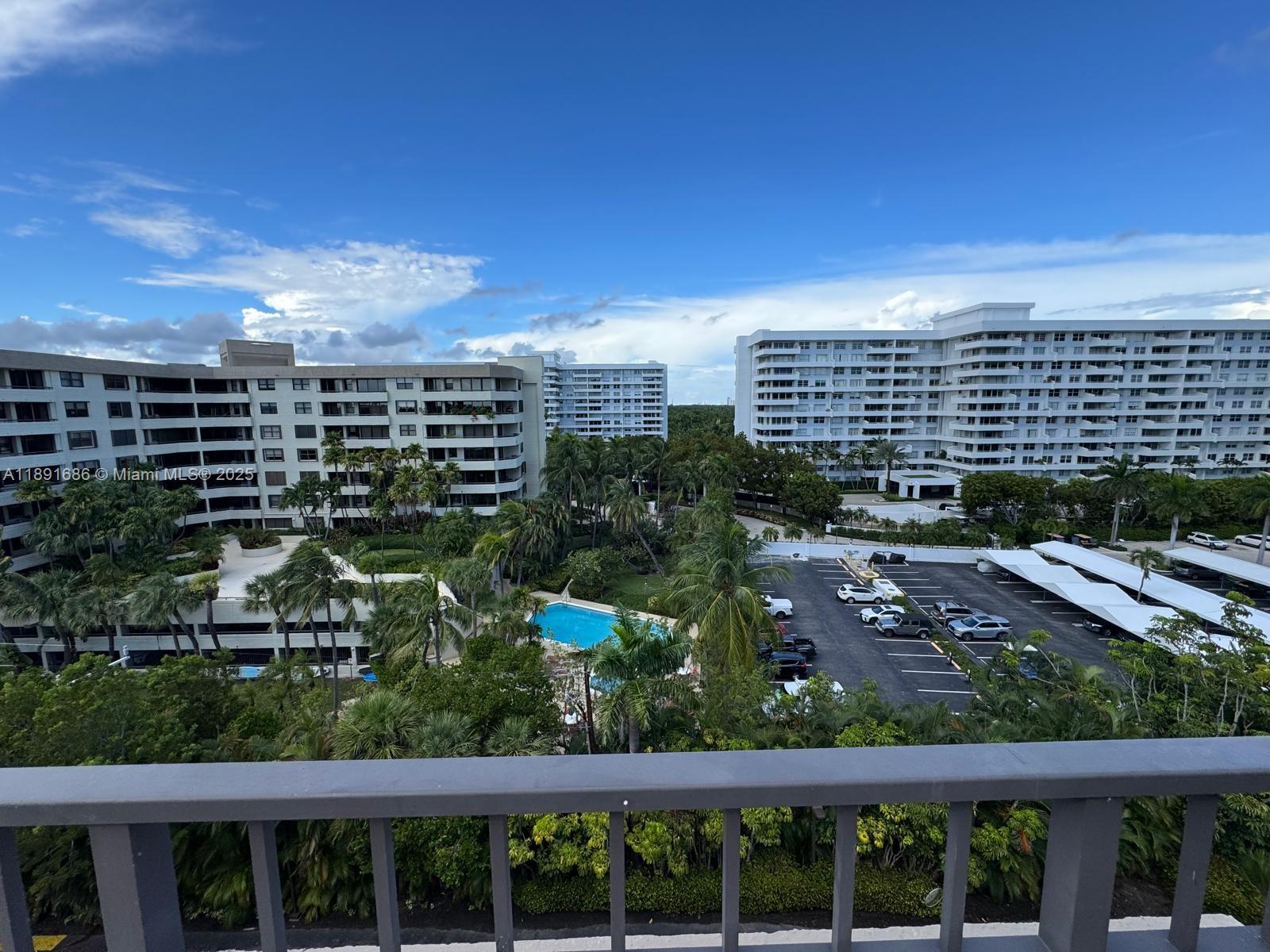 251 Crandon Blvd #609