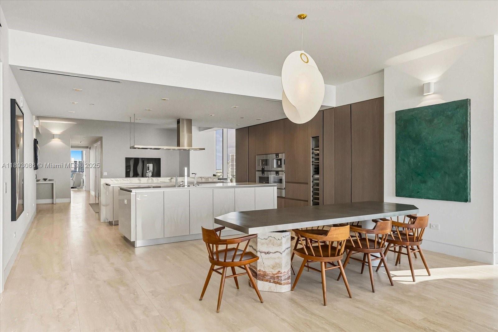 image Turnberry Ocean Club12