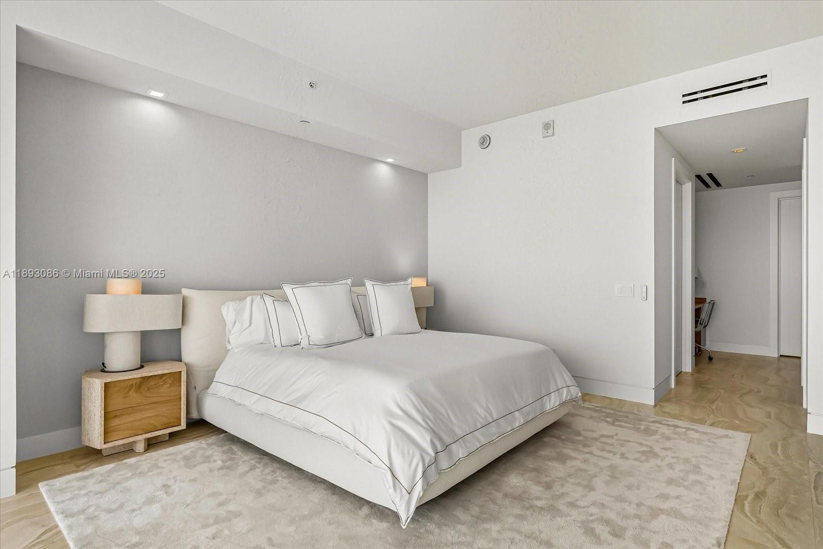 image Turnberry Ocean Club21