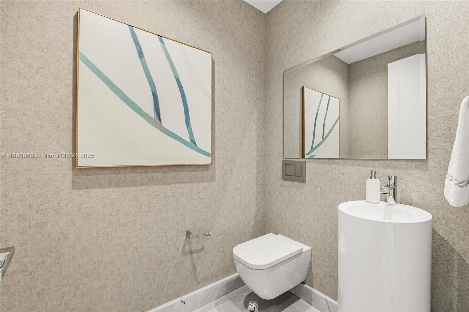 image Turnberry Ocean Club24