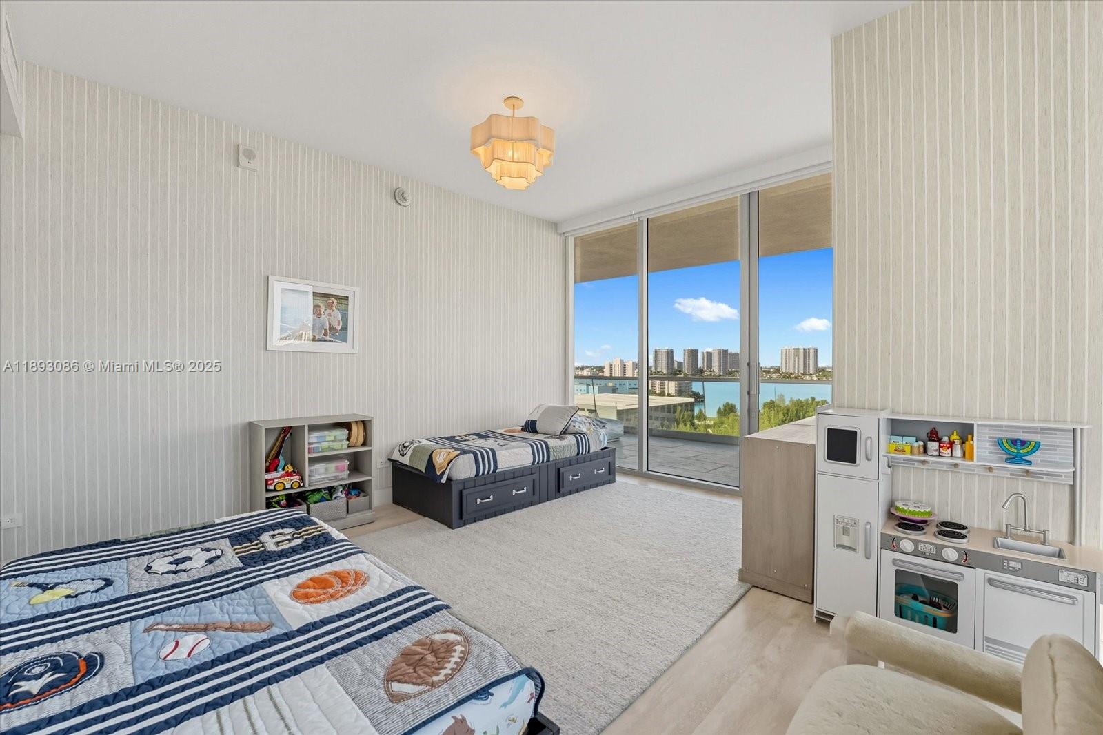 image Turnberry Ocean Club28