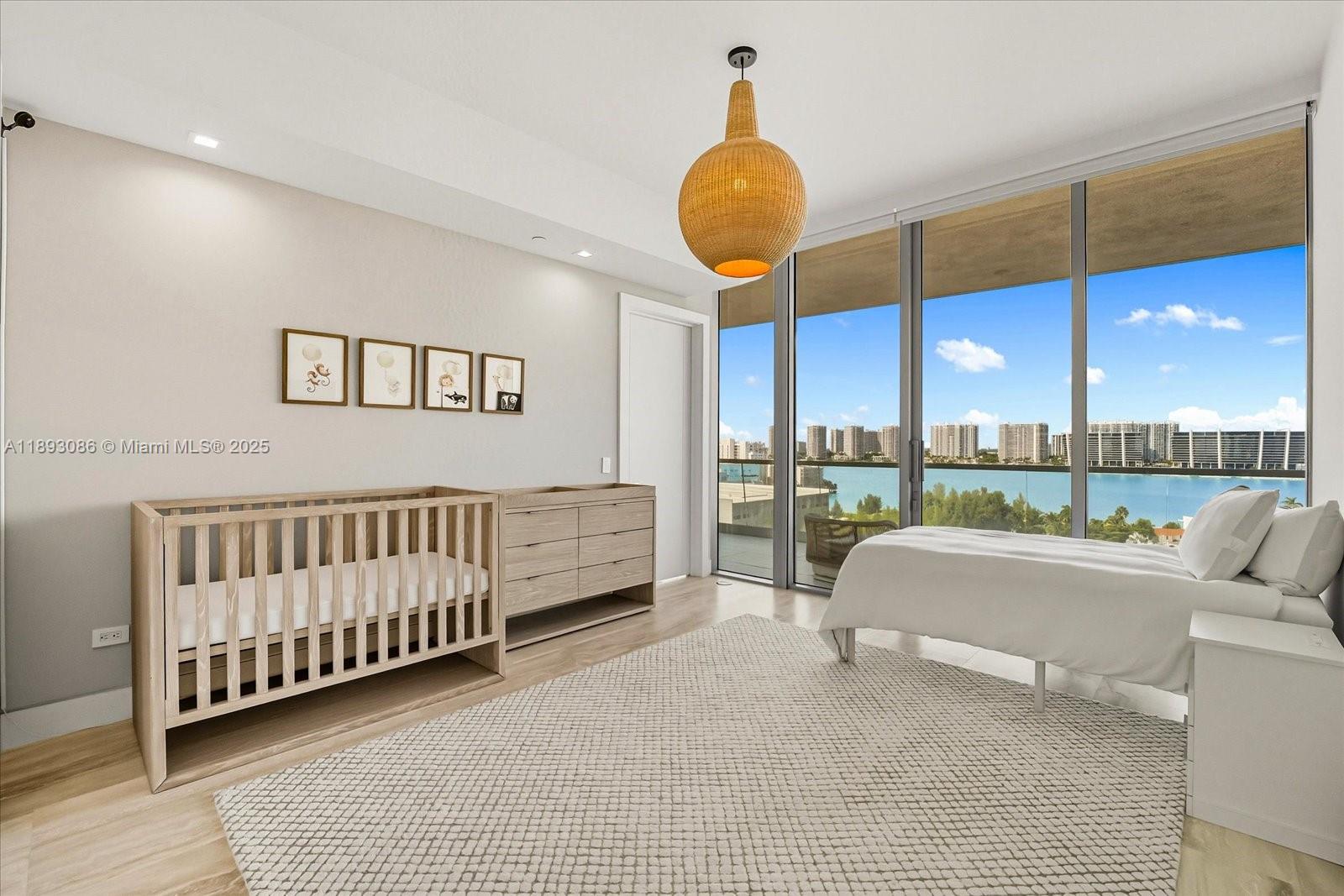 image Turnberry Ocean Club30