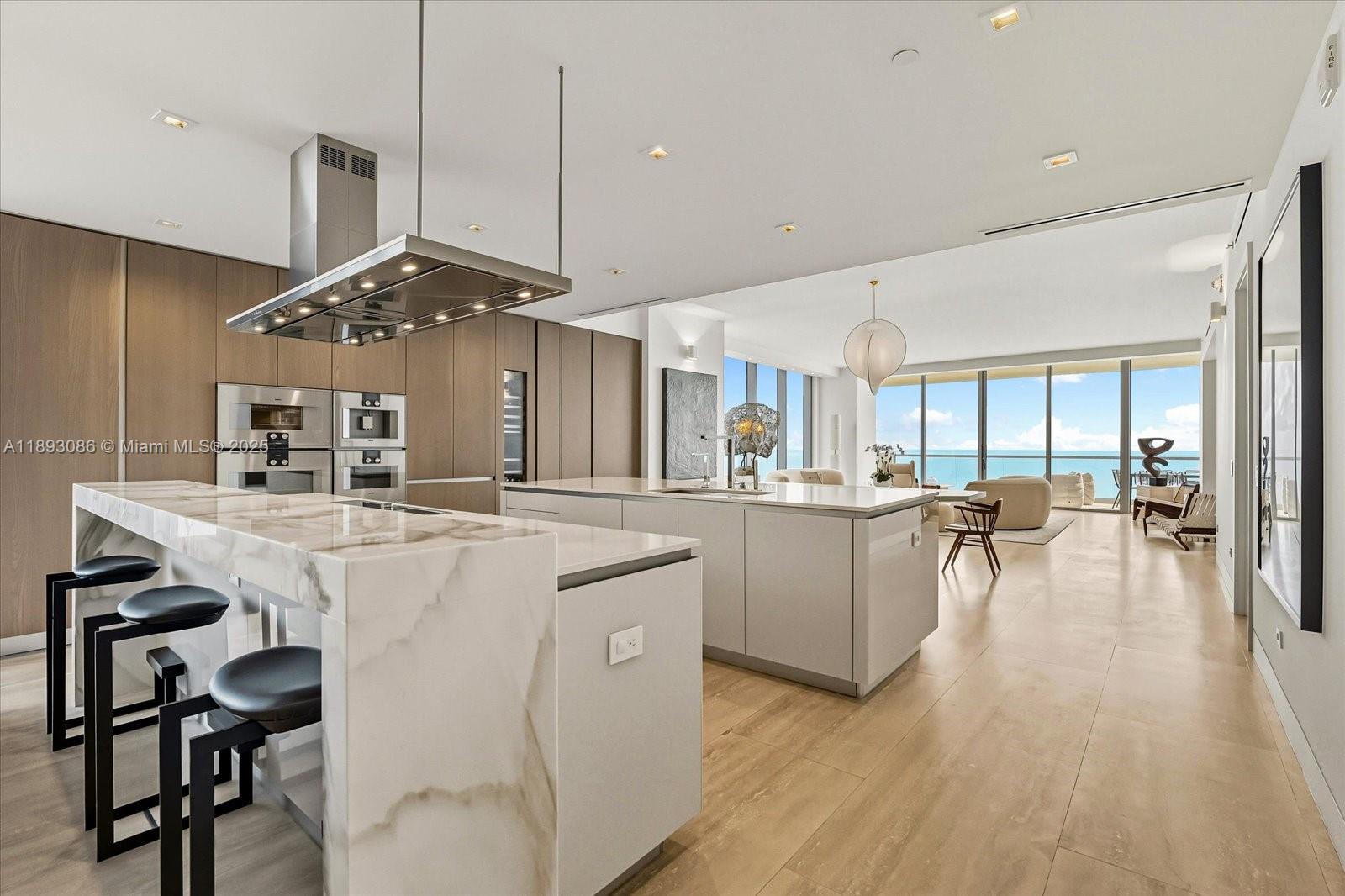 image Turnberry Ocean Club8