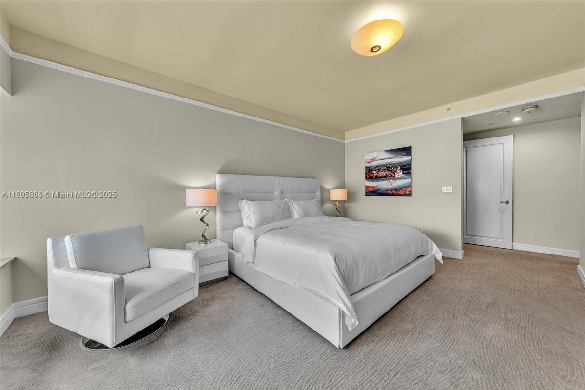 1435 Brickell Ave #3112 Miami, FL 33131