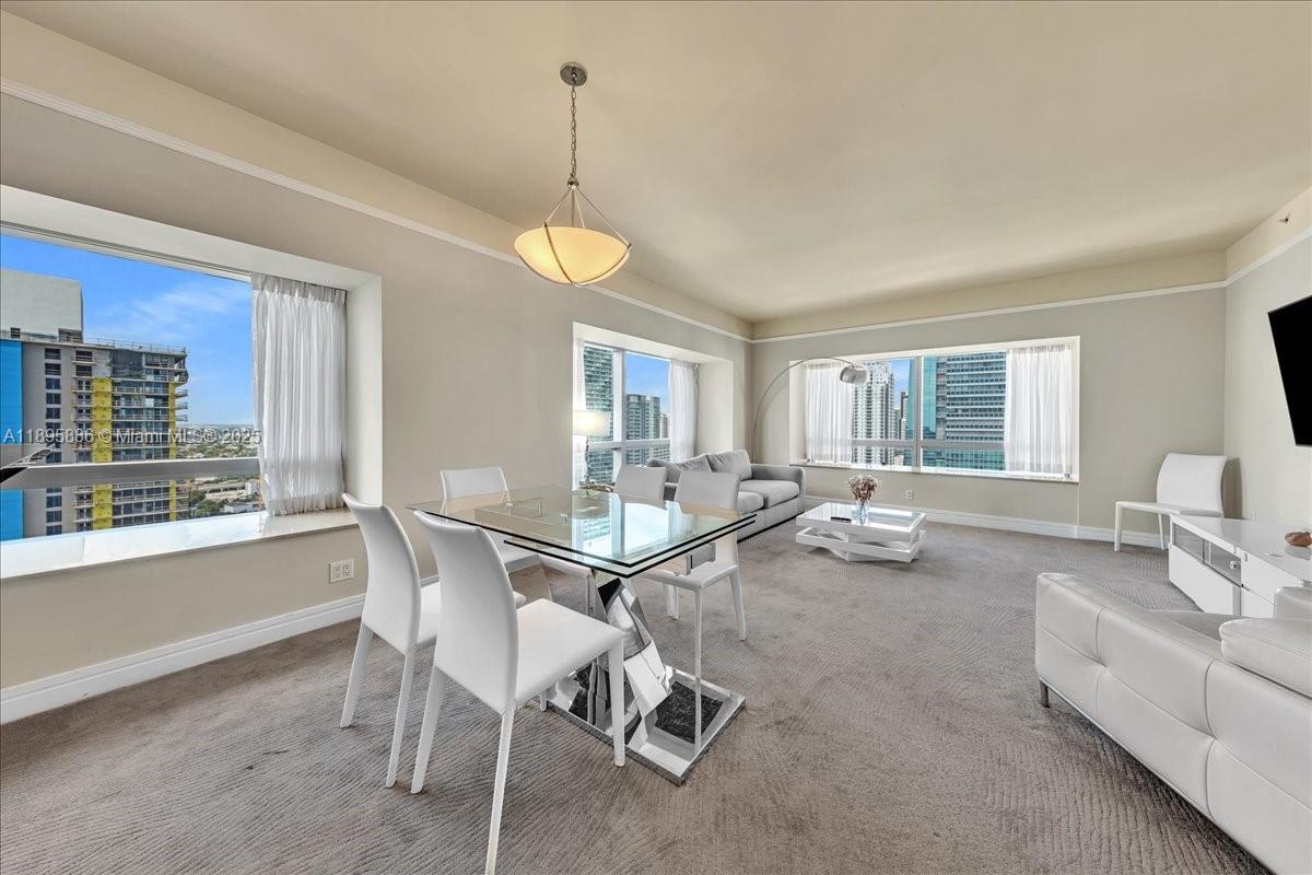 1435 Brickell Ave #3112 Miami, FL 33131