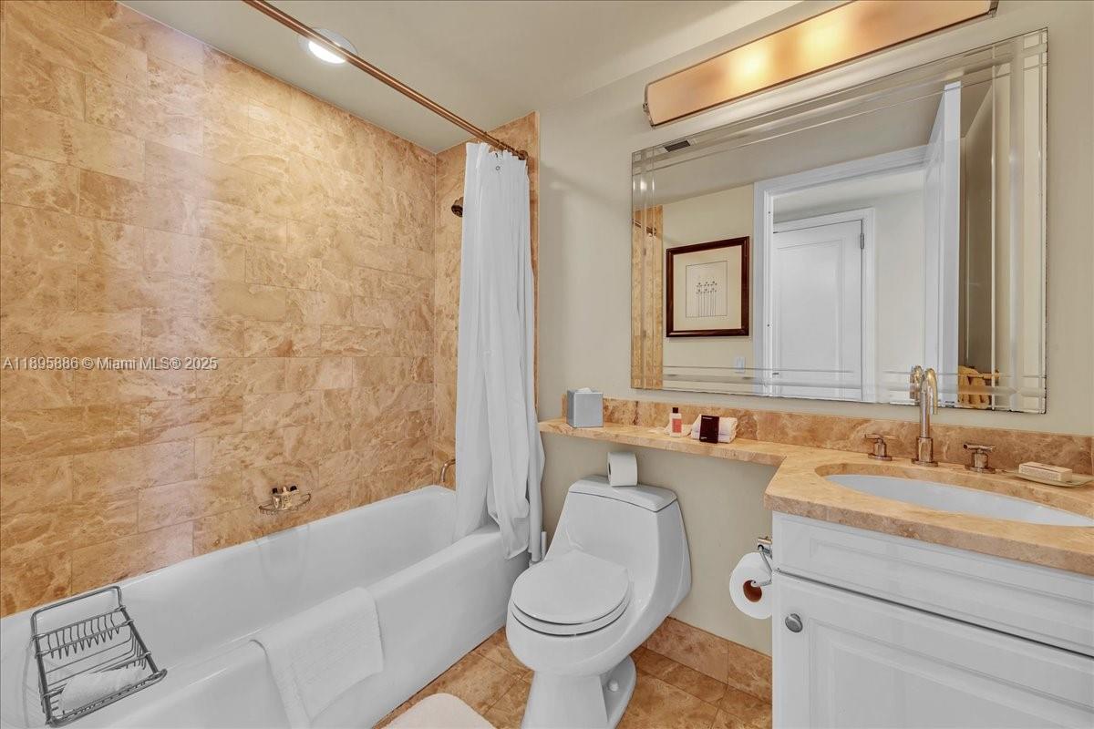 1435 Brickell Ave #3112 Miami, FL 33131