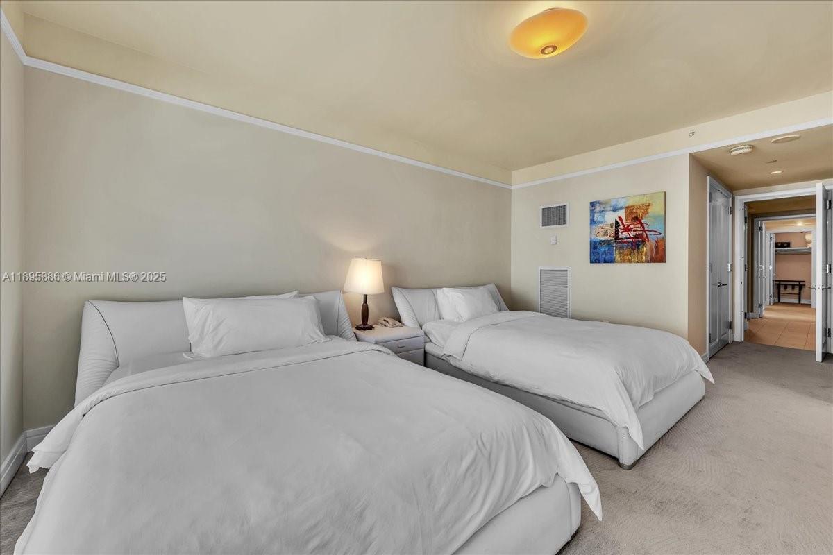 1435 Brickell Ave #3112 Miami, FL 33131