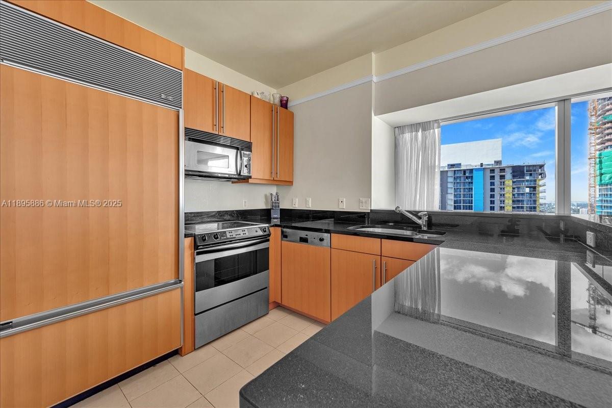 1435 Brickell Ave #3112 Miami, FL 33131