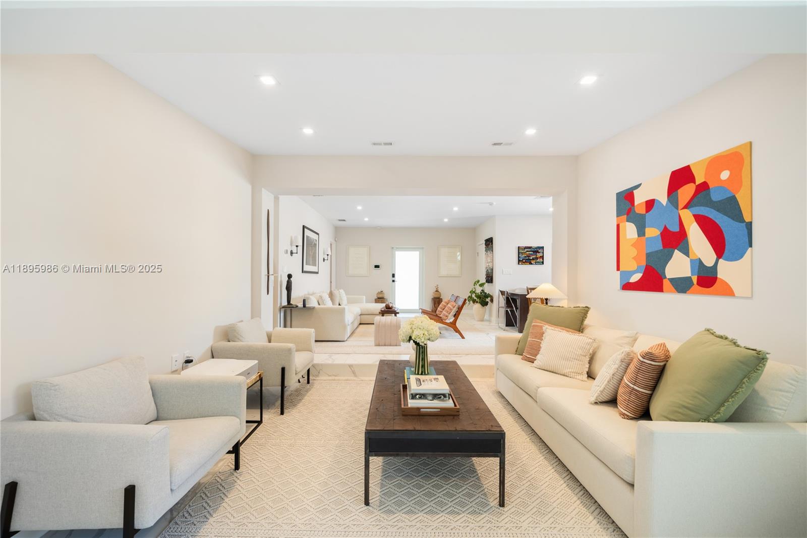 531 SW 23rd Rd Miami, FL 33129