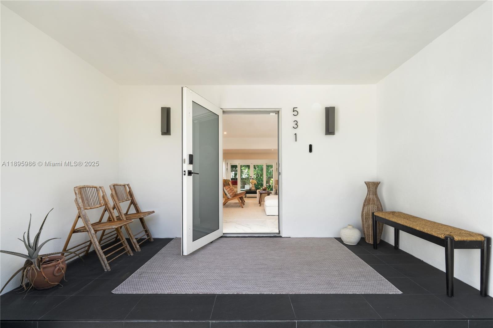 531 SW 23rd Rd Miami, FL 33129