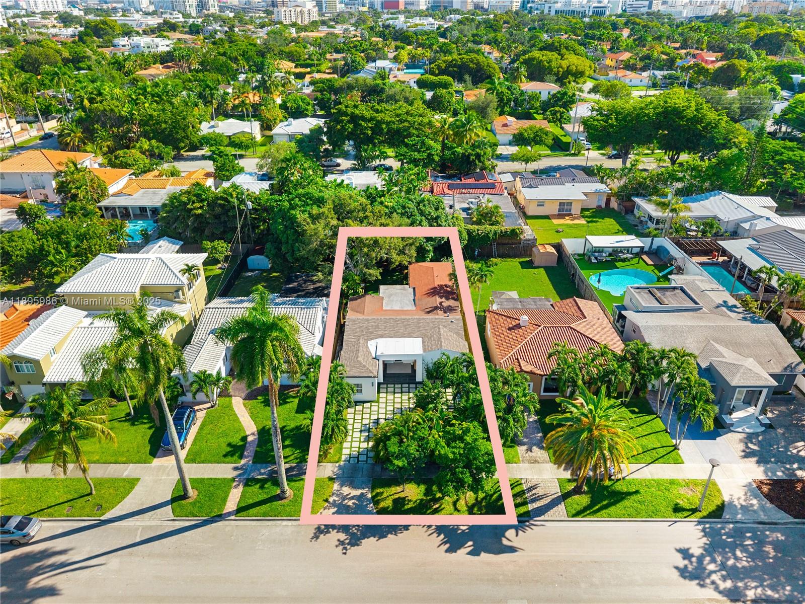 531 SW 23rd Rd Miami, FL 33129