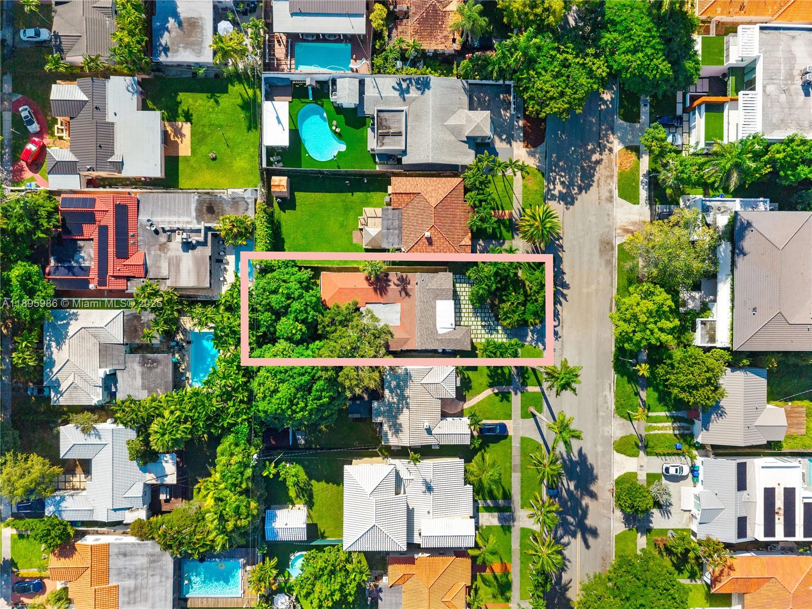 531 SW 23rd Rd Miami, FL 33129