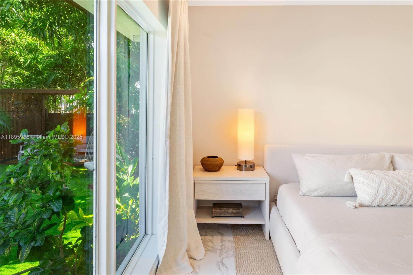 531 SW 23rd Rd Miami, FL 33129