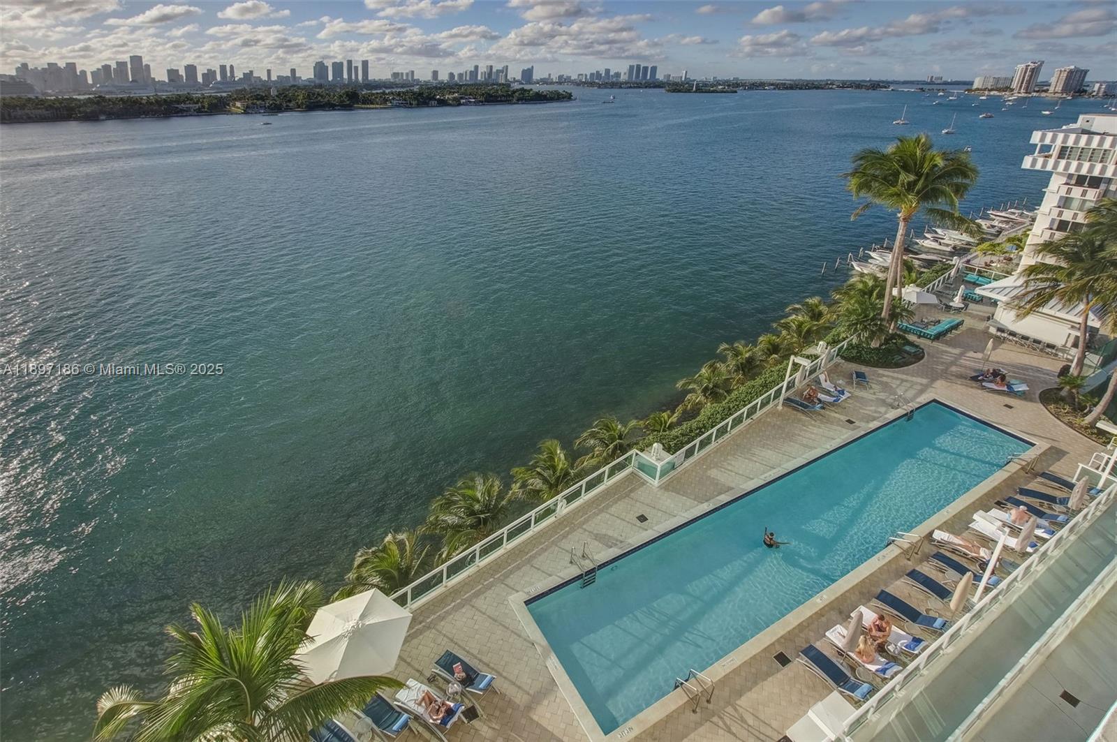 image The Floridian Condo19