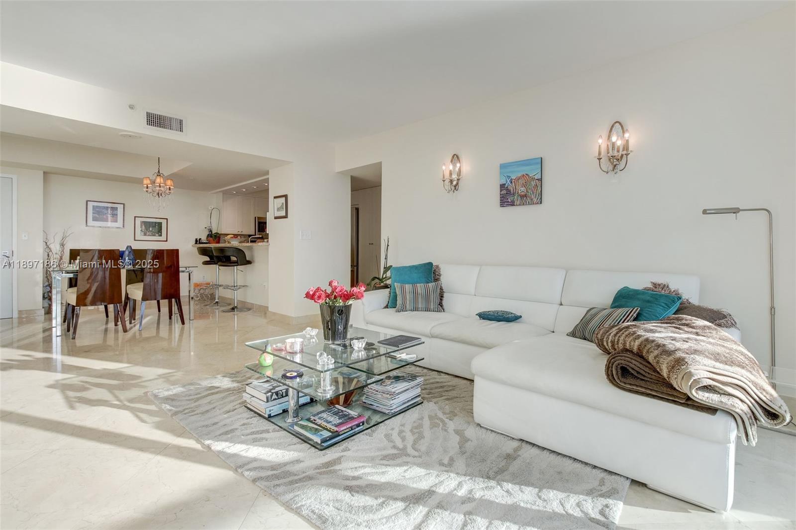 image The Floridian Condo5