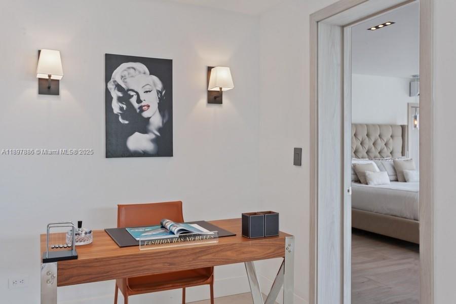 7972 Biscayne Pt Cir Miami Beach, FL 33141