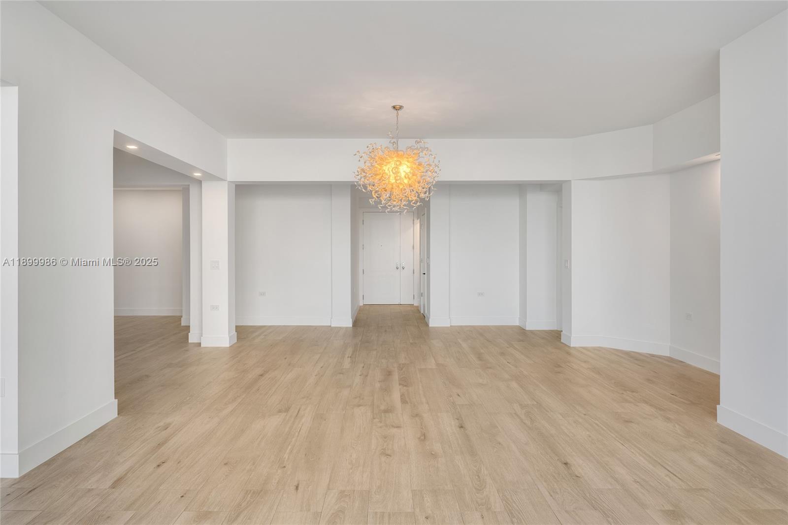 848 Brickell Key Dr #204 Miami, FL 33131