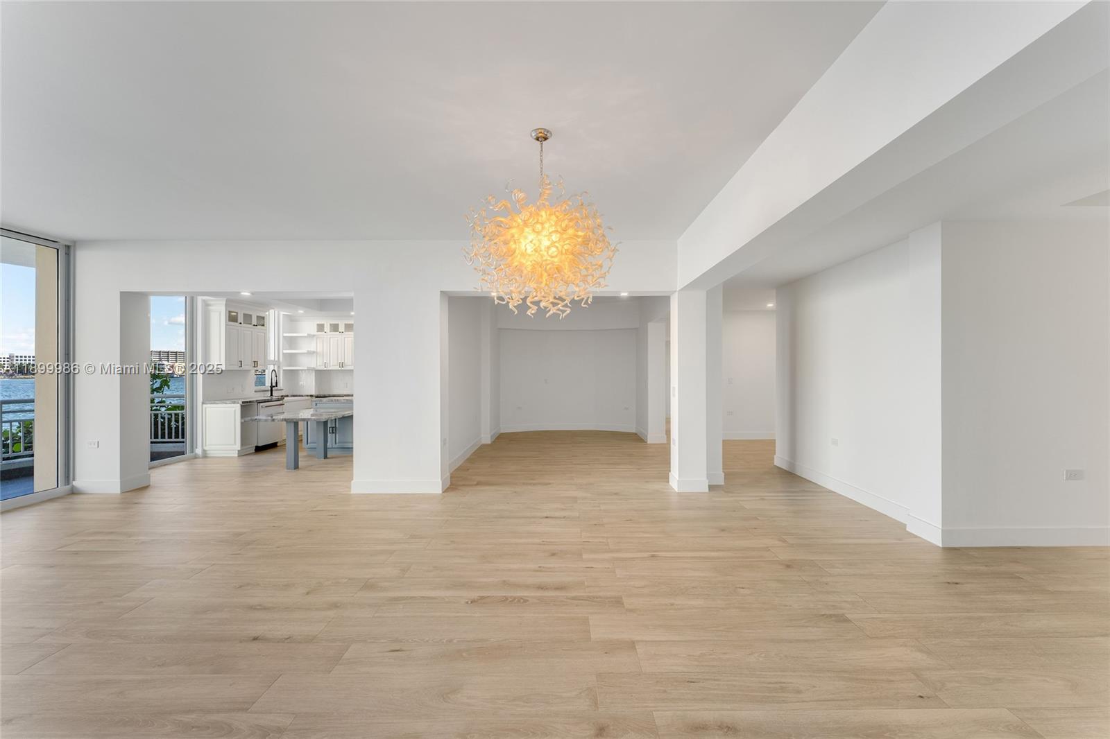 848 Brickell Key Dr #204 Miami, FL 33131