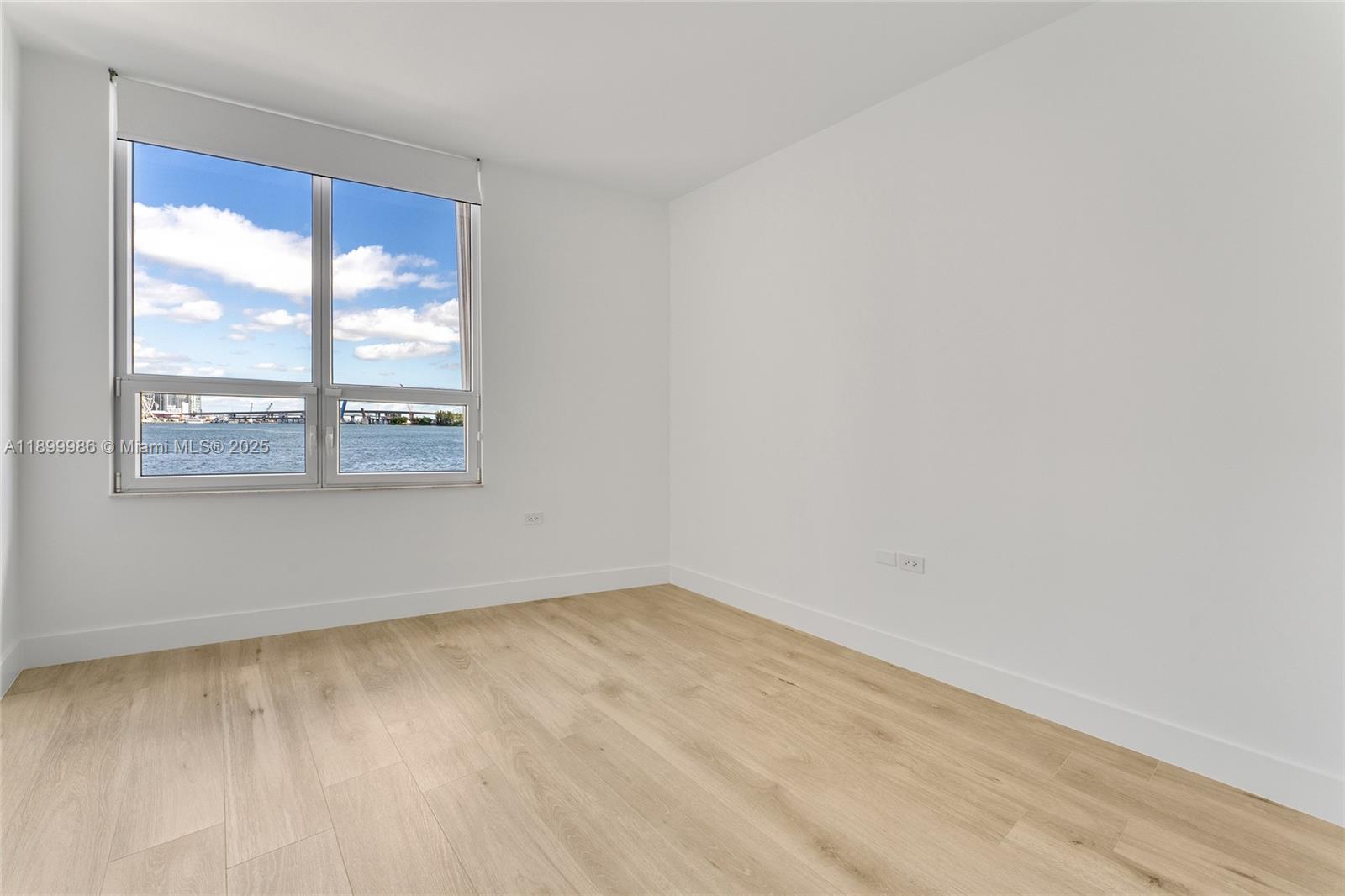 848 Brickell Key Dr #204 Miami, FL 33131