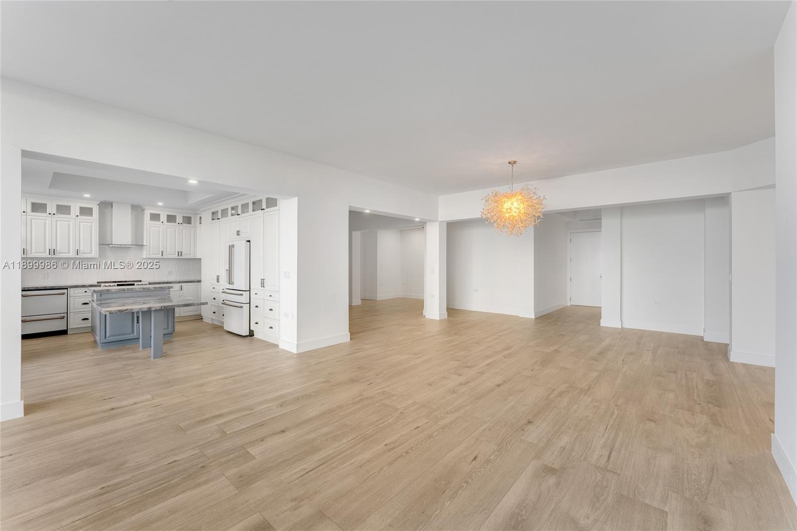 848 Brickell Key Dr #204 Miami, FL 33131