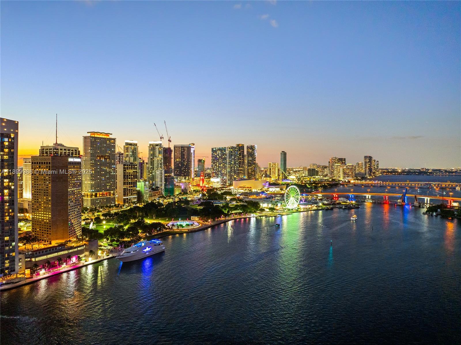 848 Brickell Key Dr #204 Miami, FL 33131