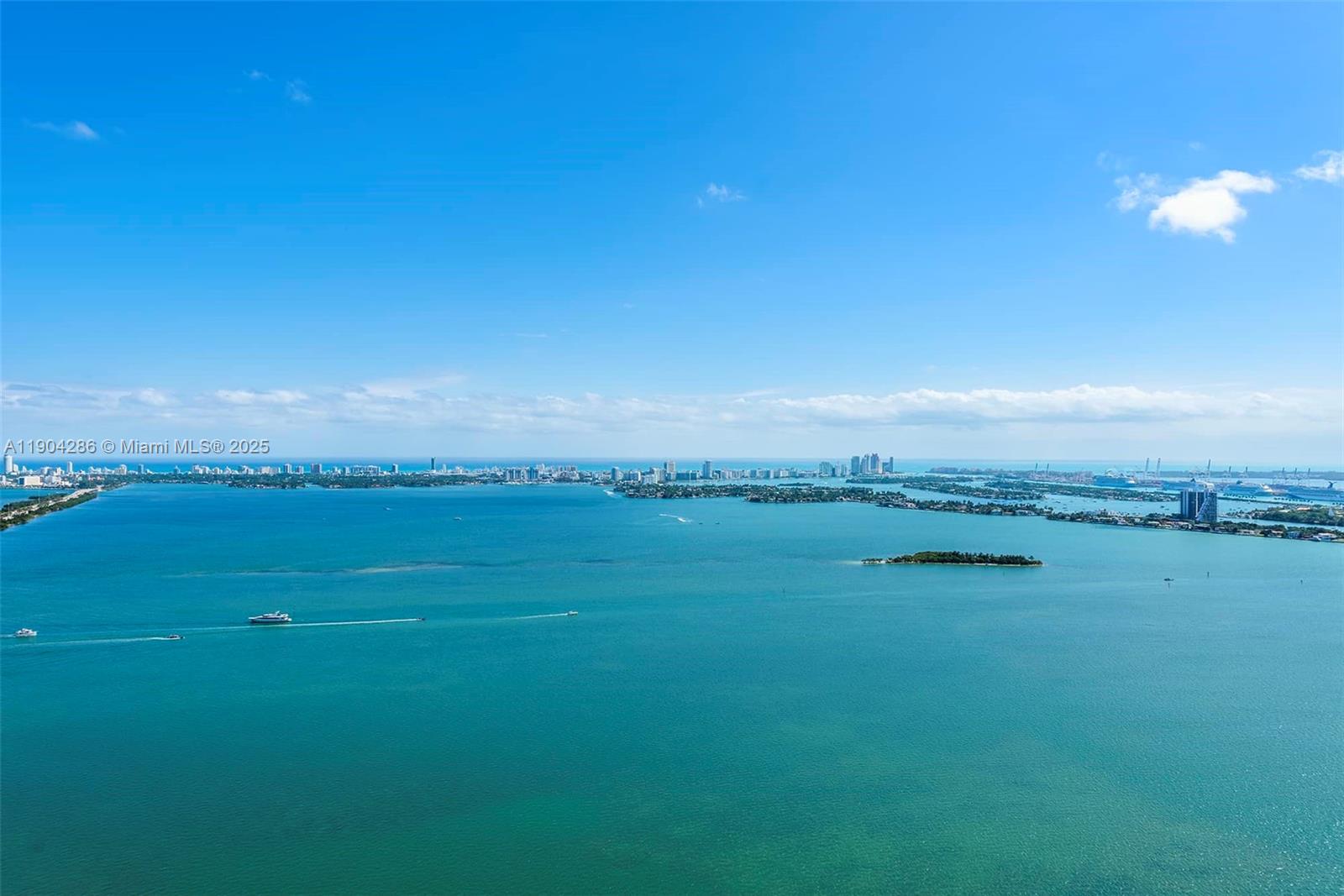 650 NE 32nd St #PH5201 Miami, FL 33137