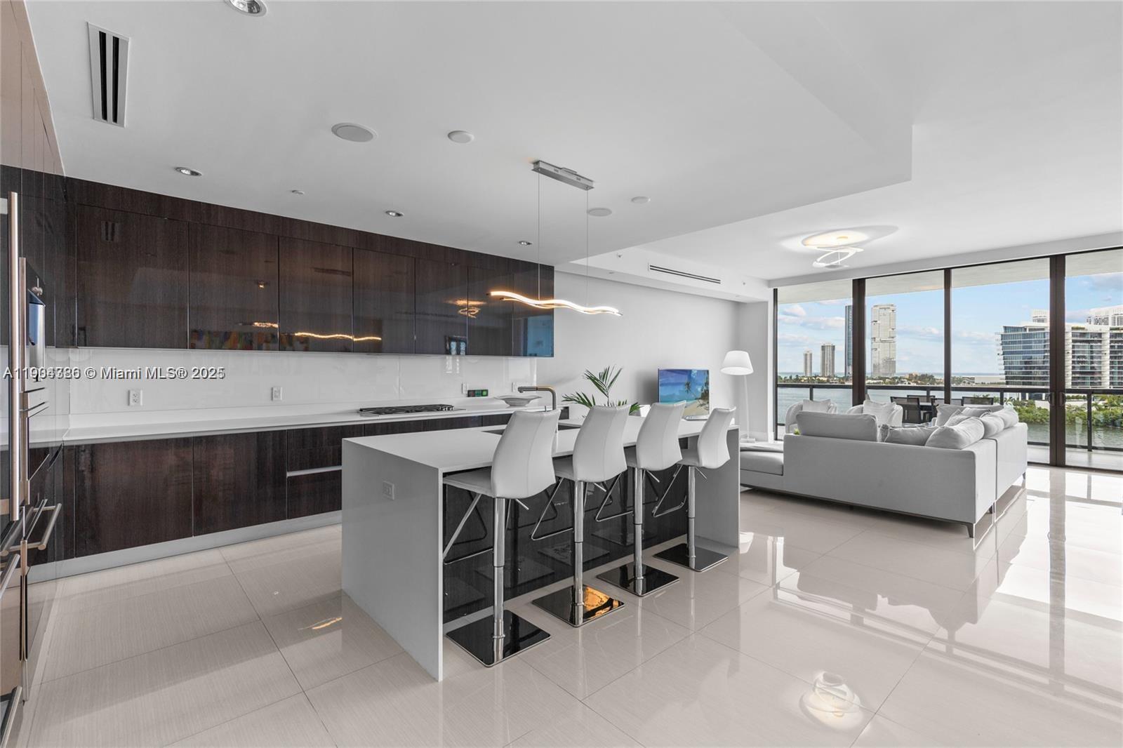 3300 NE 188th St #818 Aventura, FL 33180 3300 NE 188th St #818 Aventura, FL 33180