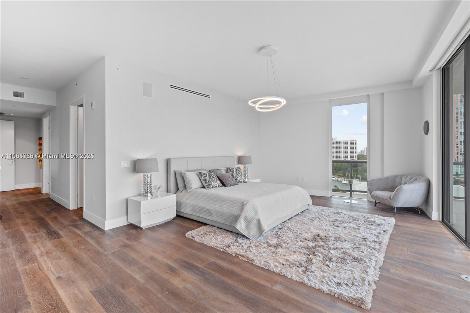 3300 NE 188th St #818 Aventura, FL 33180 3300 NE 188th St #818 Aventura, FL 33180