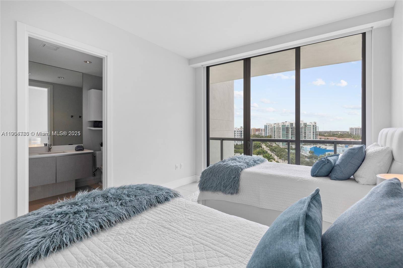 3300 NE 188th St #818 Aventura, FL 33180 3300 NE 188th St #818 Aventura, FL 33180