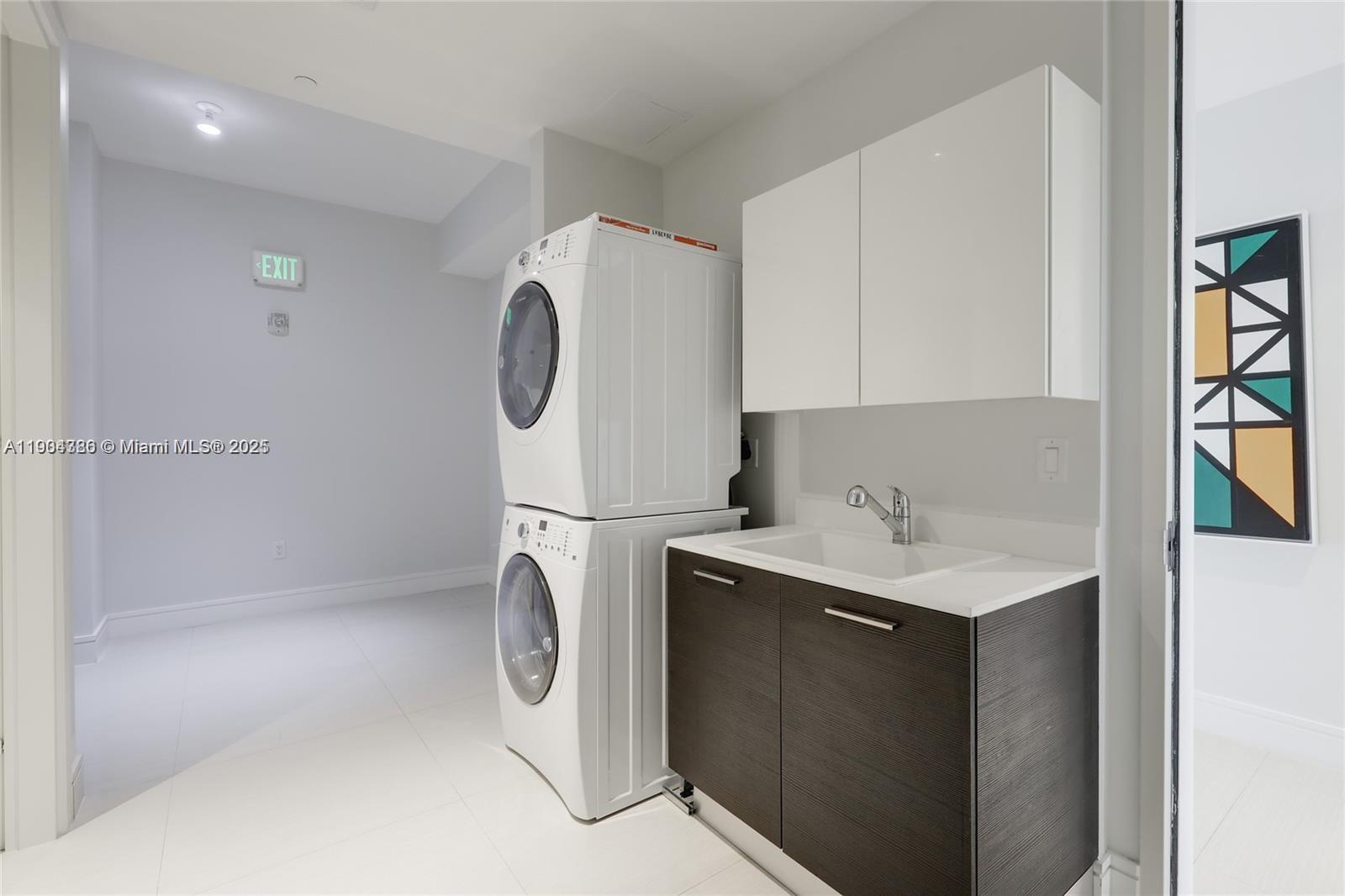 3300 NE 188th St #818 Aventura, FL 33180 3300 NE 188th St #818 Aventura, FL 33180