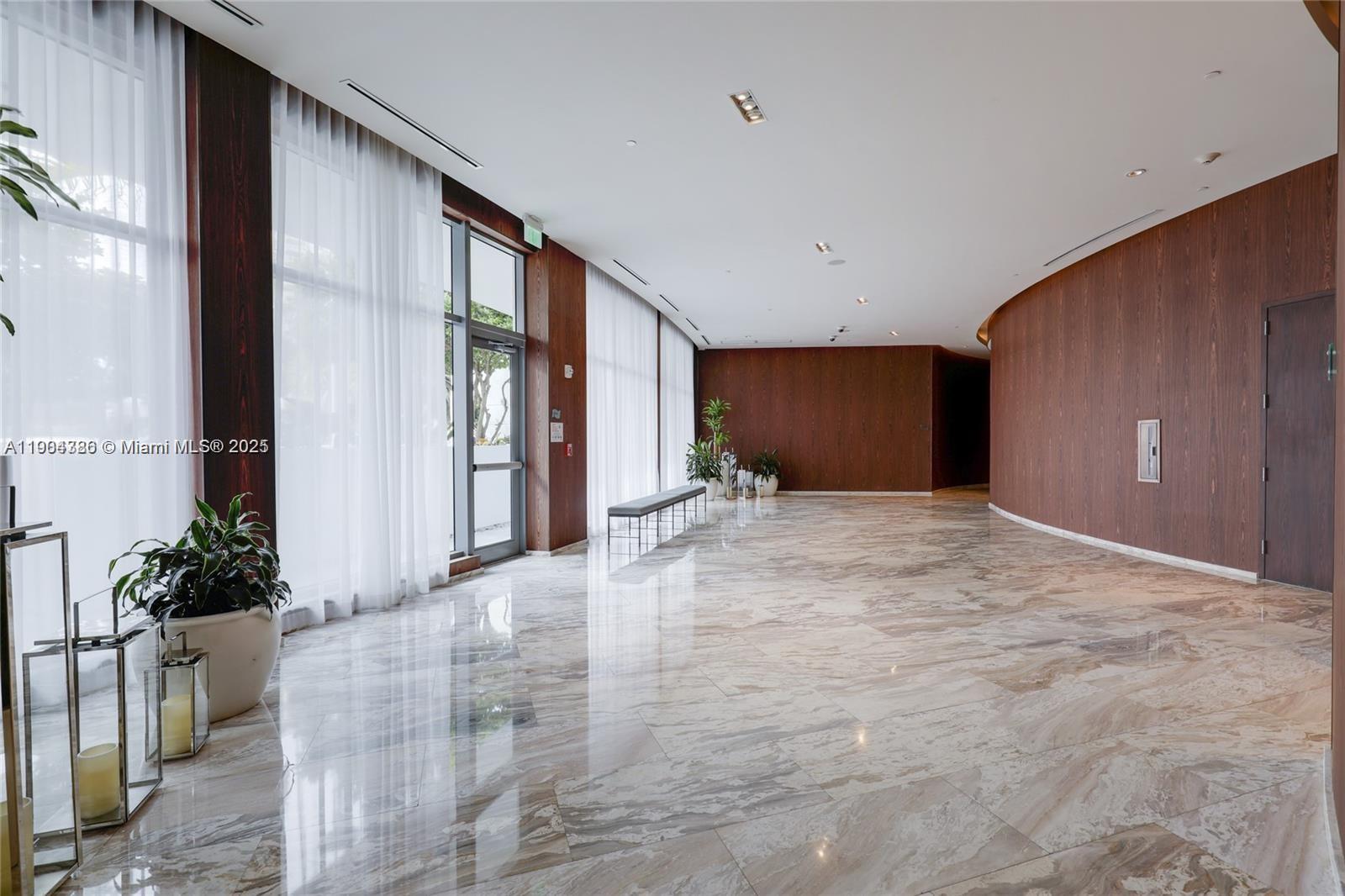 3300 NE 188th St #818 Aventura, FL 33180 3300 NE 188th St #818 Aventura, FL 33180