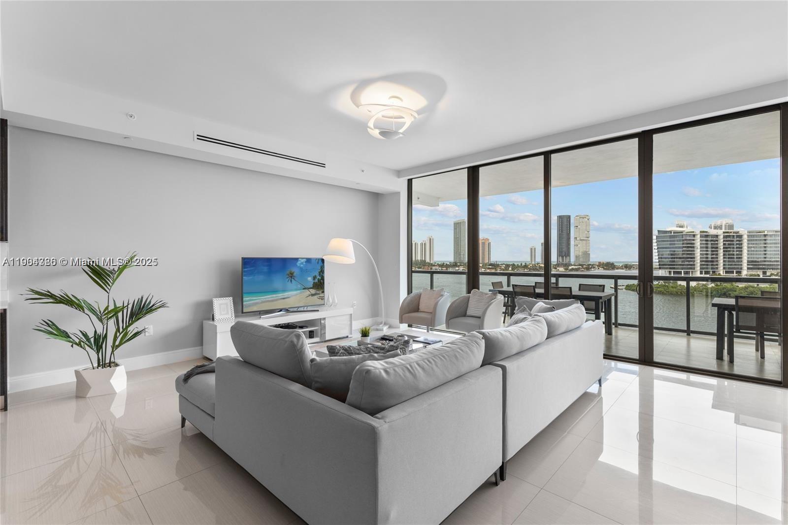 3300 NE 188th St #818 Aventura, FL 33180 3300 NE 188th St #818 Aventura, FL 33180