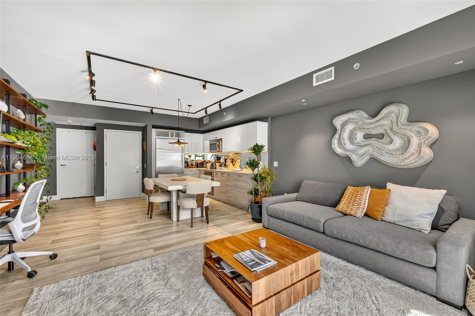 image Brickellhouse1